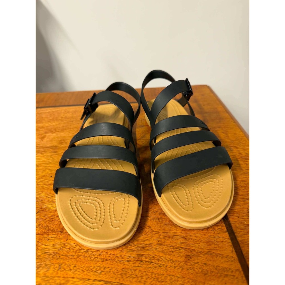 Crocs Tulum Strappy Sandal Black Tan Womens Size 8 Flat Buckle 206107-060 - Picture 4 of 7